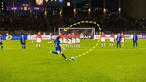 实况足球怎么罚任意球[图2]